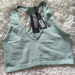 Aritzia V-Neck Racerback Top S NWT